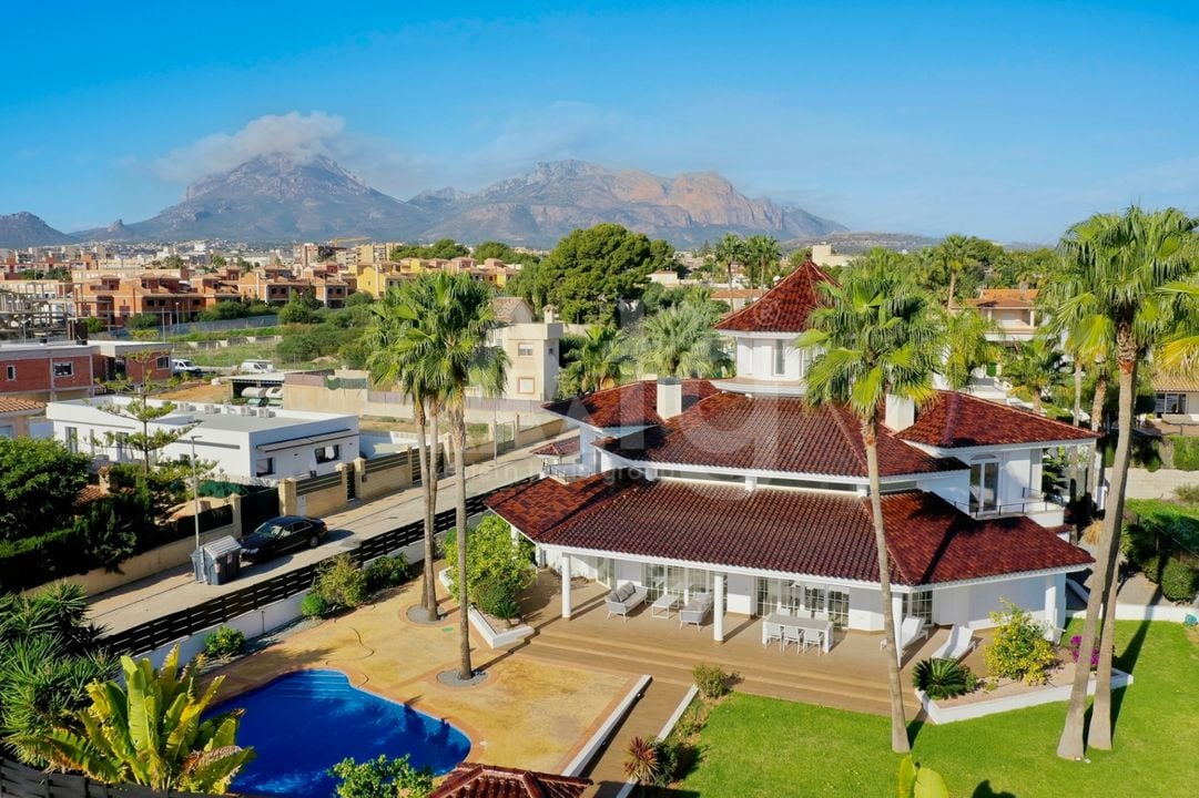 5 bedroom Villa in Alfaz del Pi - CGN81334 - Photo - 3