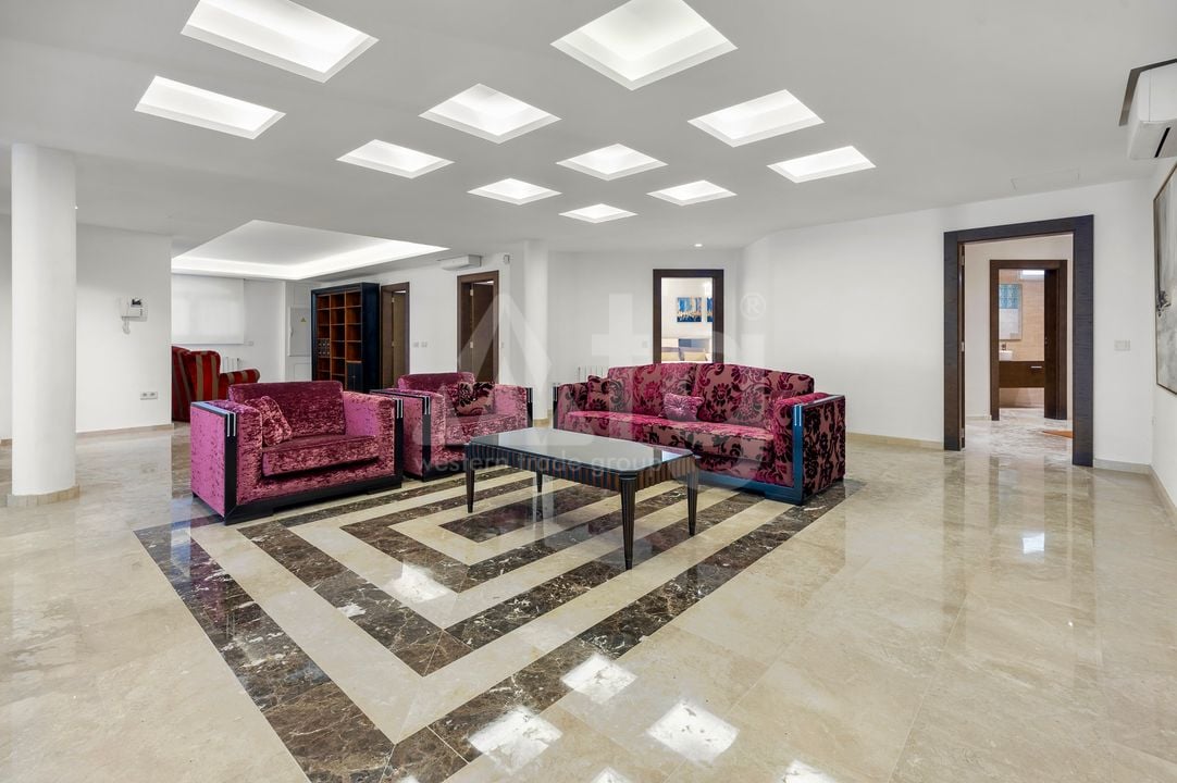 5 bedroom Villa in Alfaz del Pi - CGN81334 - Photo - 13