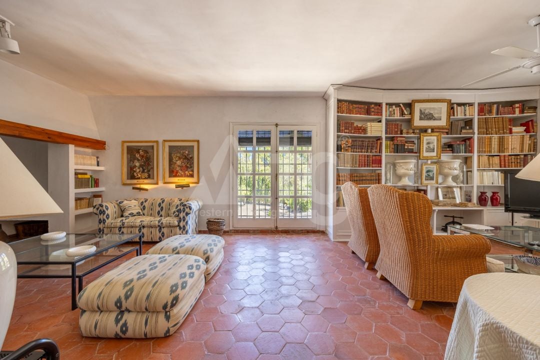 9 bedroom Villa in Altea - CGN81358 - Photo - 40
