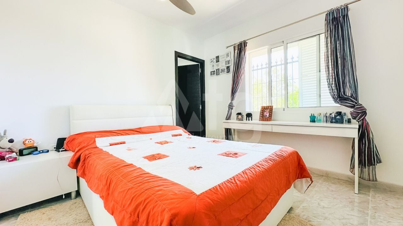 3 bedroom Villa in La Nucia - CGN81361 - Photo - 8