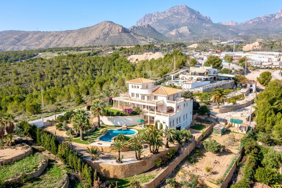 7 bedroom Villa in Benidorm - CGN81388 - Photo - 38
