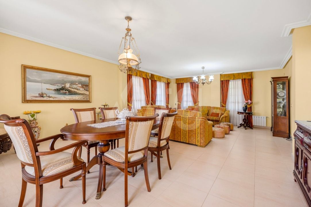 7 bedroom Villa in Benidorm - CGN81388 - Photo - 3