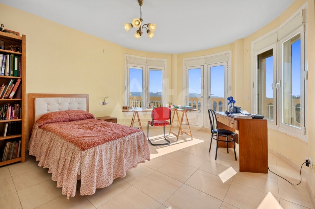 7 bedroom Villa in Benidorm - CGN81388 - Photo - 11