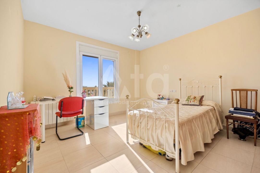 7 bedroom Villa in Benidorm - CGN81388 - Photo - 12