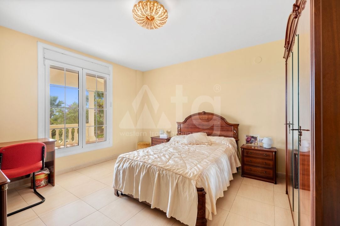 7 bedroom Villa in Benidorm - CGN81388 - Photo - 13
