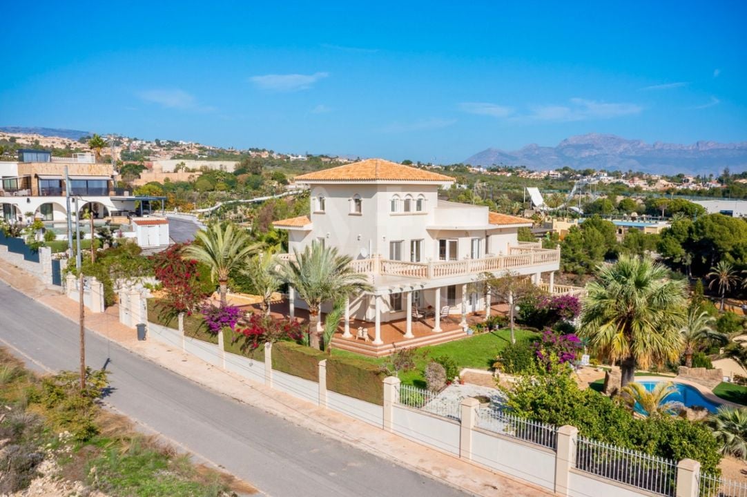 7 bedroom Villa in Benidorm - CGN81388 - Photo - 34