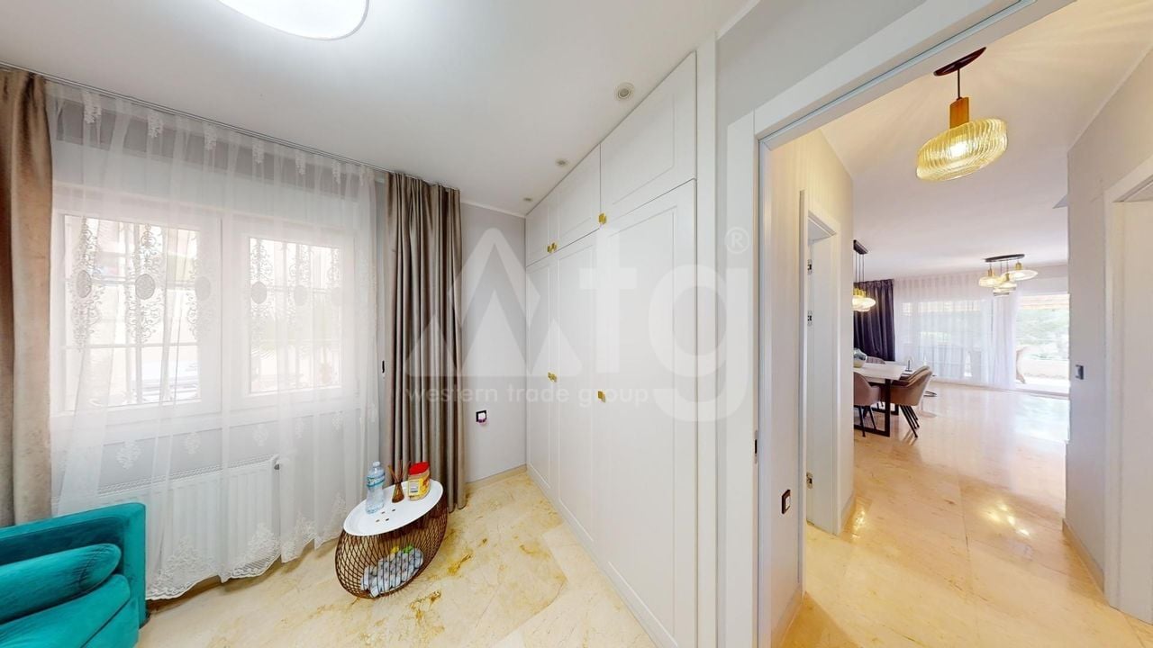 3 bedroom Villa in Las Ramblas - SHL81702 - Photo - 28