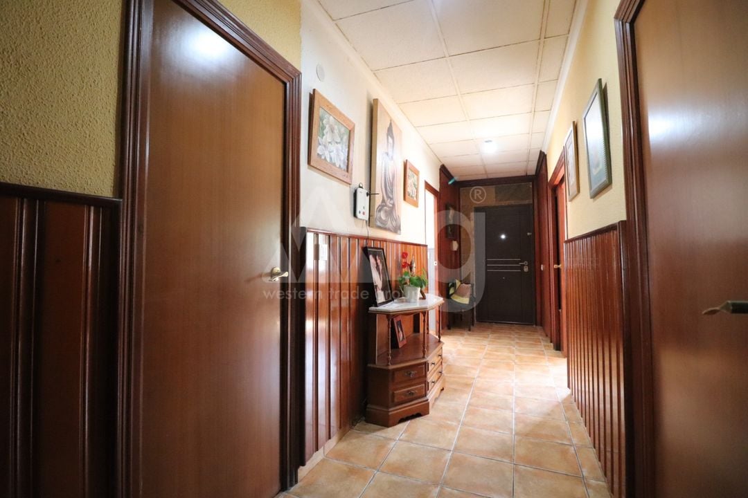 5 bedroom Villa in Almoradí - VRE82050 - Photo - 19