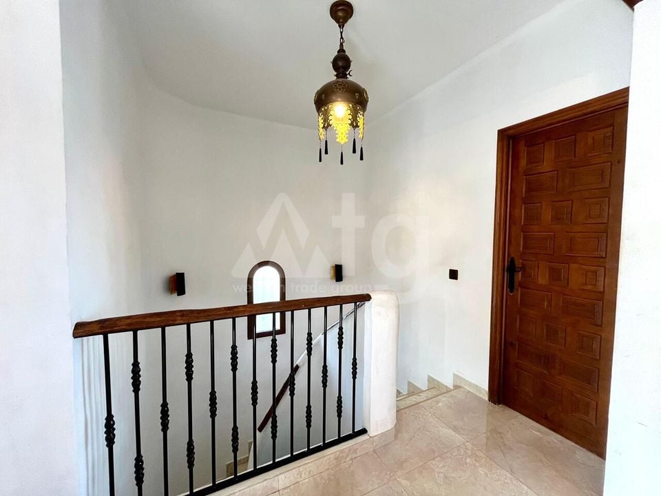 Villa de 4 chambres à Villamartin - SMS82111 - Photo - 17