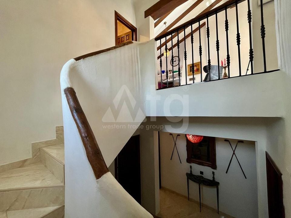 Villa de 4 chambres à Villamartin - SMS82111 - Photo - 16