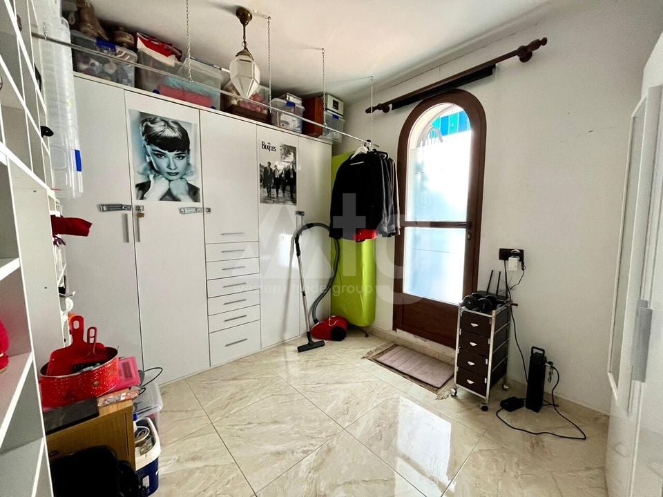 Villa de 4 chambres à Villamartin - SMS82111 - Photo - 29