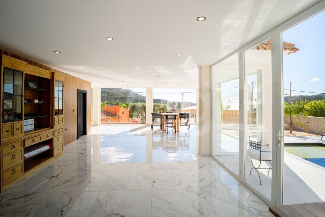 Villa de 5 habitaciones en Fortuna - AJS119303 - Foto - 7