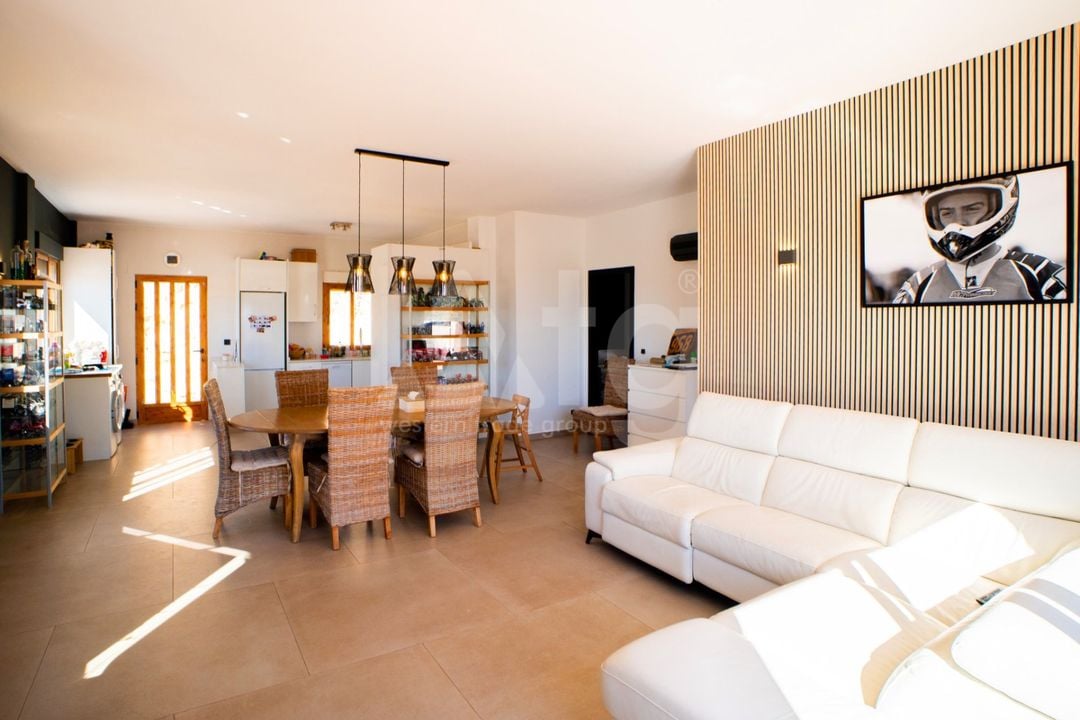Villa de 5 habitaciones en Fortuna - AJS119303 - Foto - 11