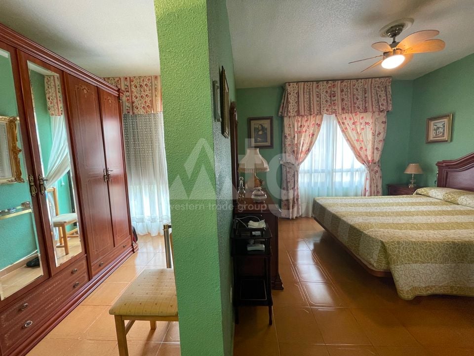 5 bedroom Townhouse in Guardamar del Segura - SLN83245 - Photo - 5