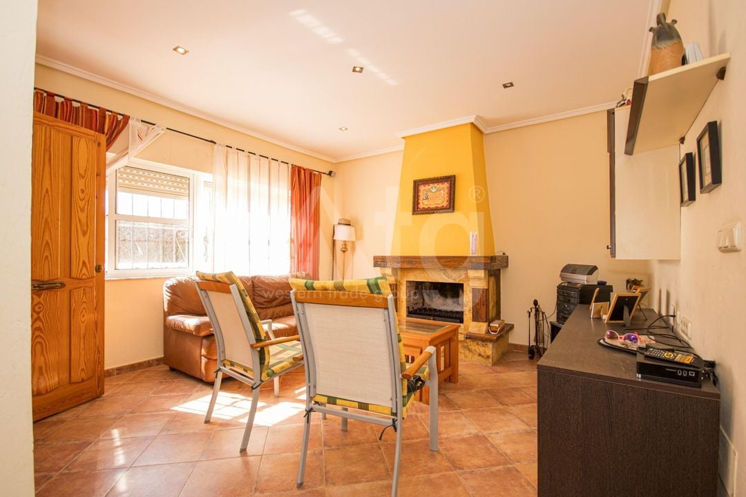 3 bedroom Villa in Torrevieja - SV83353 - Photo - 2