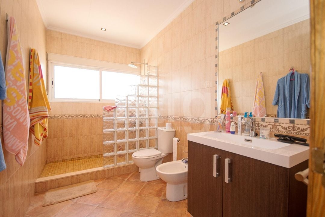 3 bedroom Villa in Torrevieja - SV83353 - Photo - 9