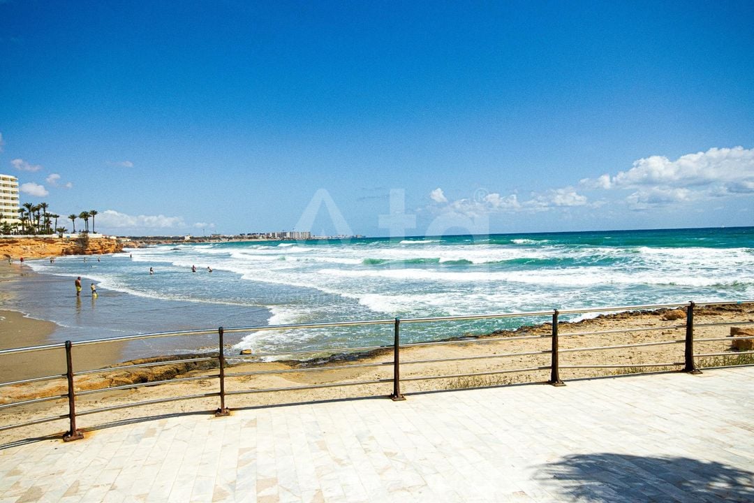 3 bedroom Villa in Torrevieja - SV83353 - Photo - 17
