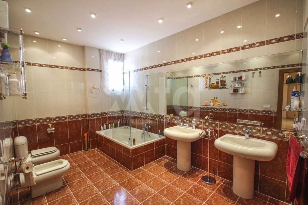 5 bedroom Villa in Benidorm - ABC83490 - Photo - 16
