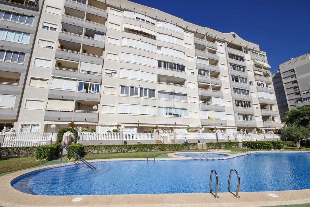 Appartement de 2 chambres à La Vila Joiosa - ABC83507 - Photo - 1