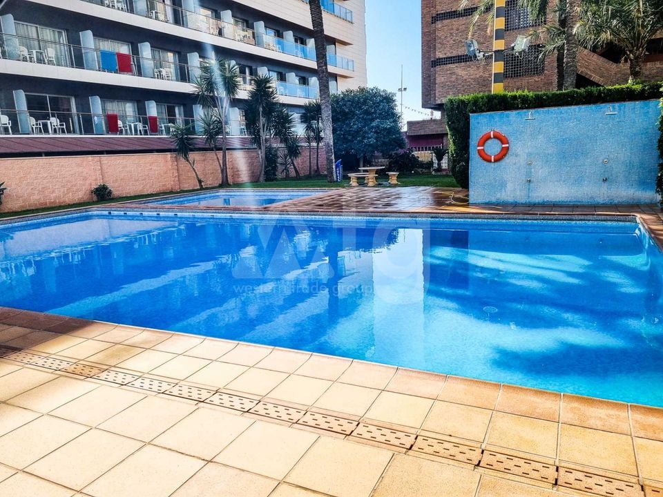 4 Schlafzimmer Appartement in Benidorm - ABC83530 - Foto - 1
