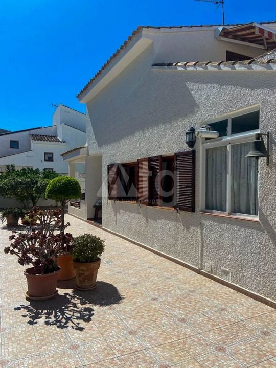 5 bedroom Villa in Benidorm - ABC83545 - Photo - 4