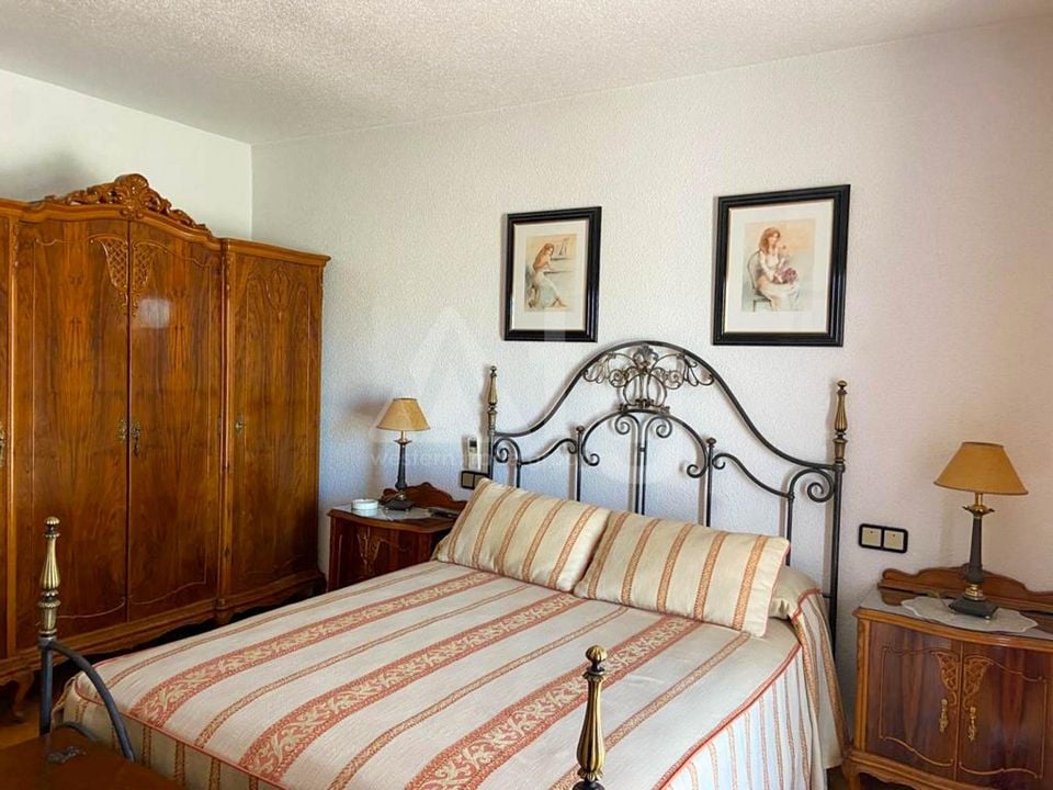 5 bedroom Villa in Benidorm - ABC83545 - Photo - 18