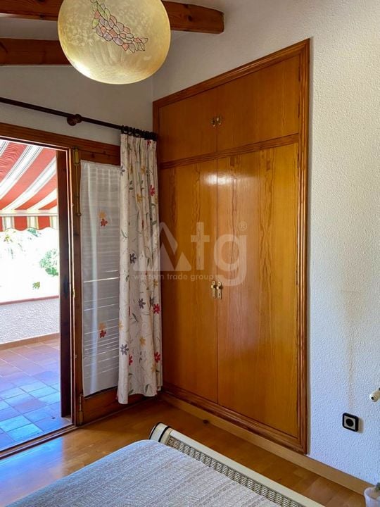 5 bedroom Villa in Benidorm - ABC83545 - Photo - 22