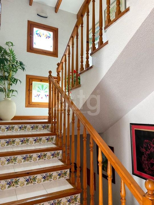 5 bedroom Villa in Benidorm - ABC83545 - Photo - 17