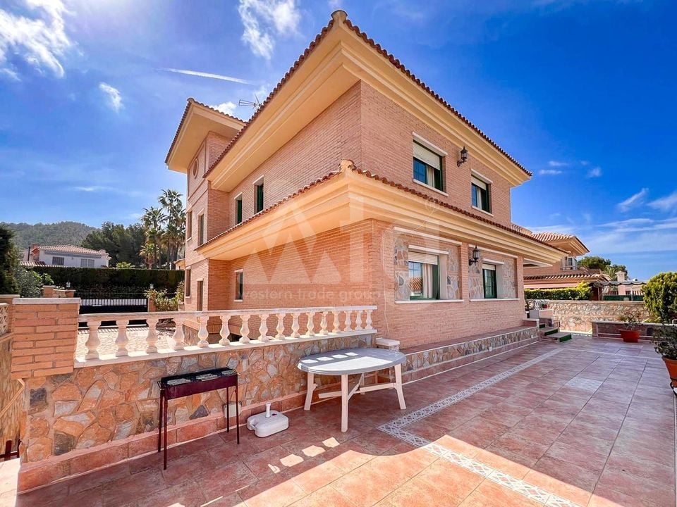 8 bedroom Villa in Benidorm - ABC83637 - Photo - 1