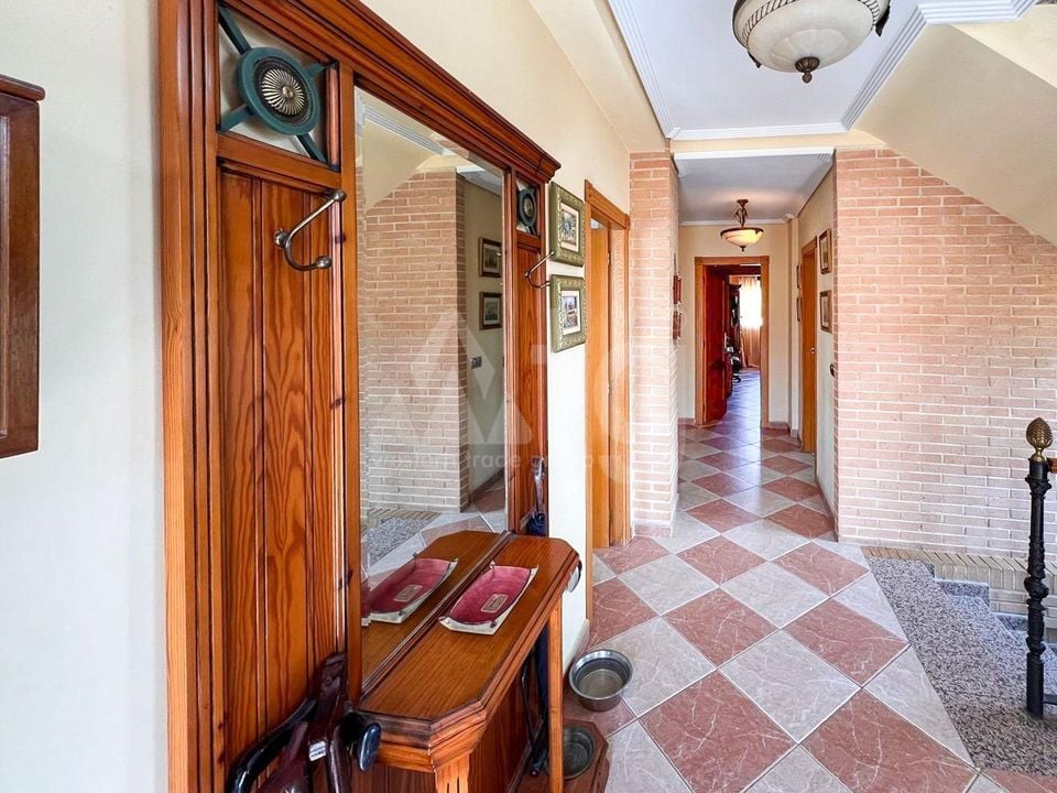 8 bedroom Villa in Benidorm - ABC83637 - Photo - 21