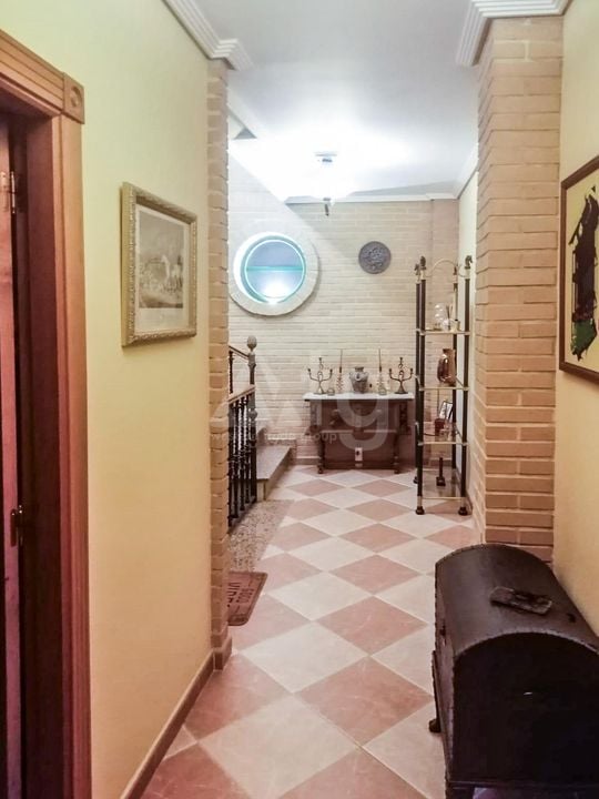 8 bedroom Villa in Benidorm - ABC83637 - Photo - 20