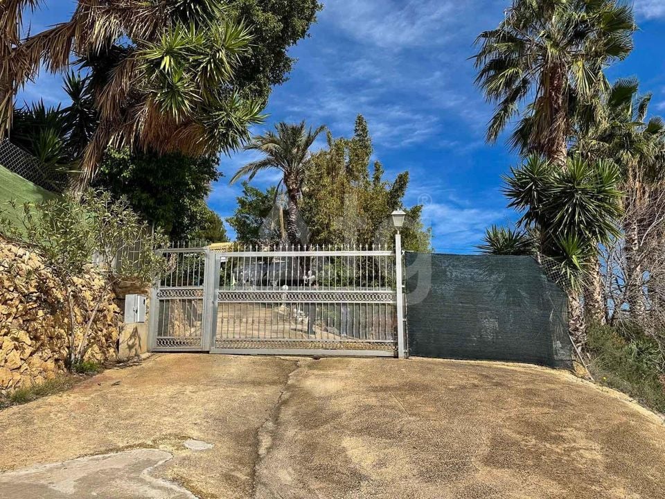 5 bedroom Villa in La Nucia - ABC83651 - Photo - 27