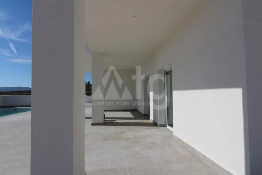 3 bedroom Villa in Pinoso - CLR25025 - Photo - 7