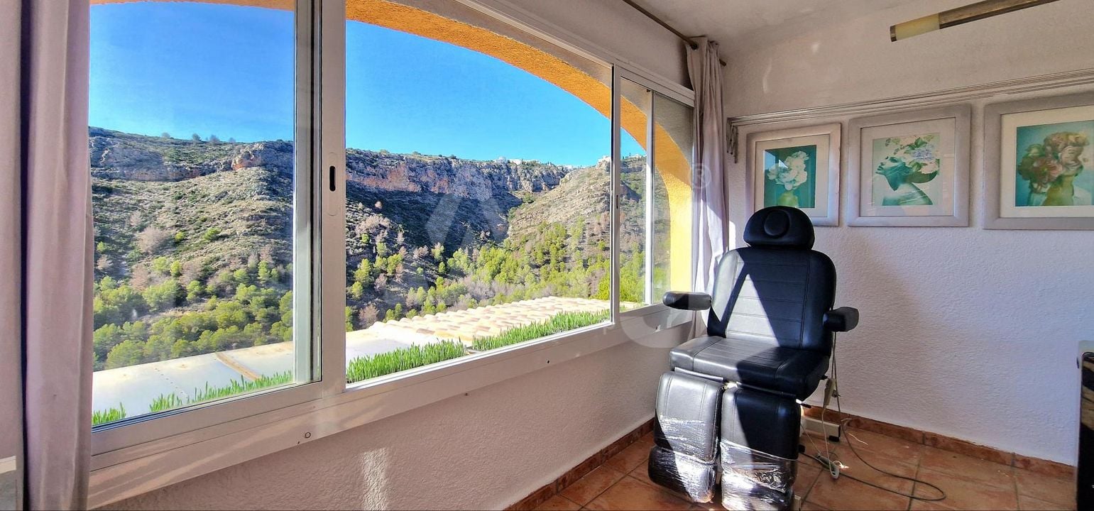 2 bedroom Apartment in Cumbre del Sol - TWTG120893 - Photo - 17