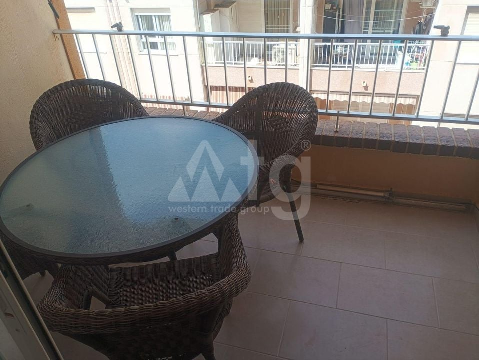 Ático de 3 habitaciones en Torrevieja - VEC84466 - Foto - 13