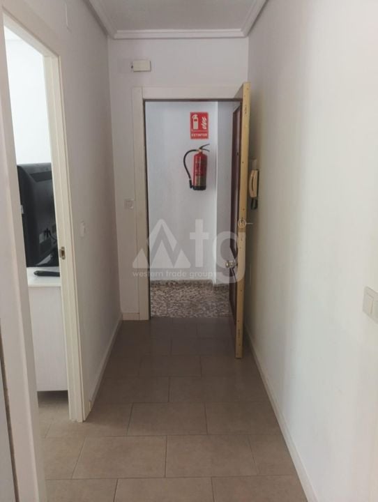 Ático de 3 habitaciones en Torrevieja - VEC84466 - Foto - 12