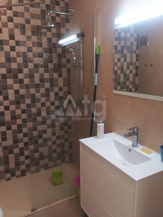 Ático de 3 habitaciones en Torrevieja - VEC84466 - Foto - 9