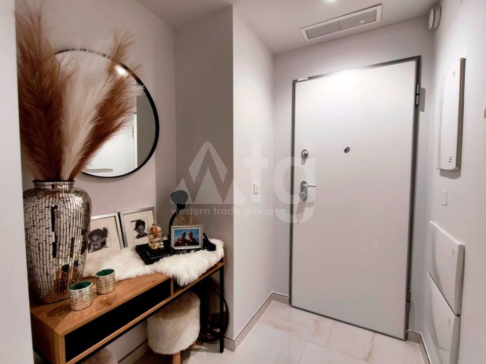 3 bedroom Apartment in Playa Flamenca - SID84470 - Photo - 13