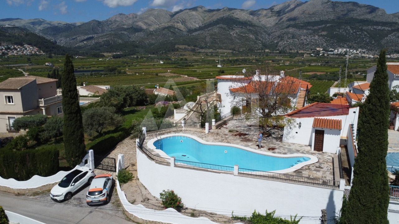 6 bedroom Villa in Orba - PGP84478 - Photo - 48