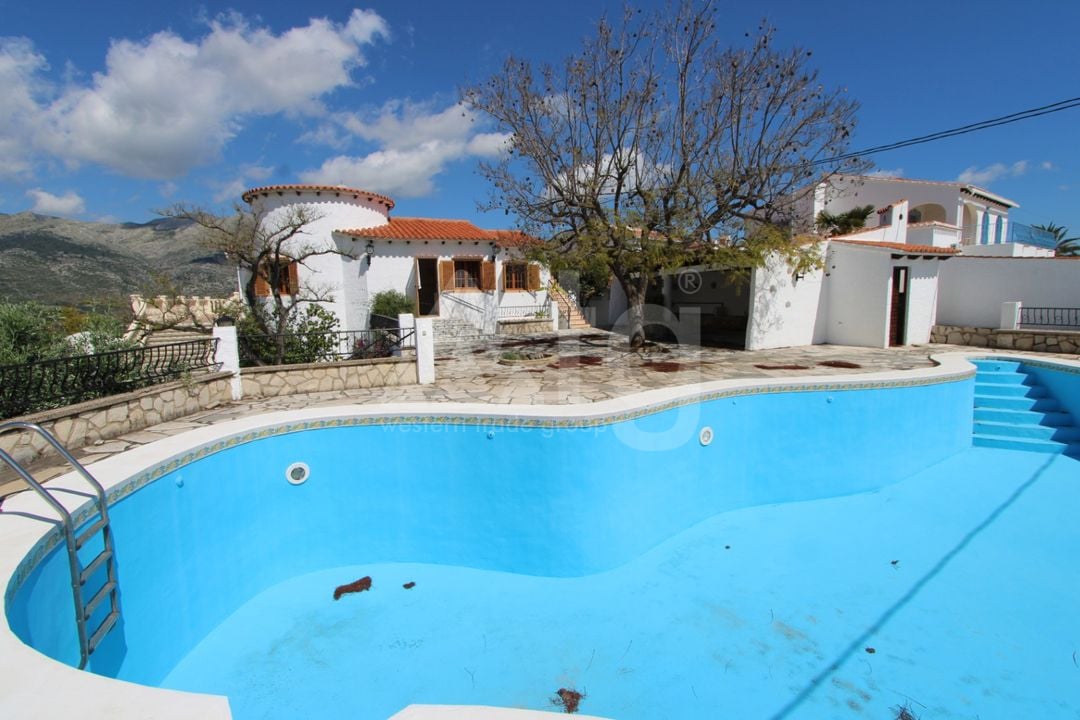 6 bedroom Villa in Orba - PGP84478 - Photo - 46