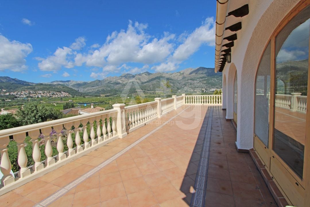 6 bedroom Villa in Orba - PGP84478 - Photo - 28