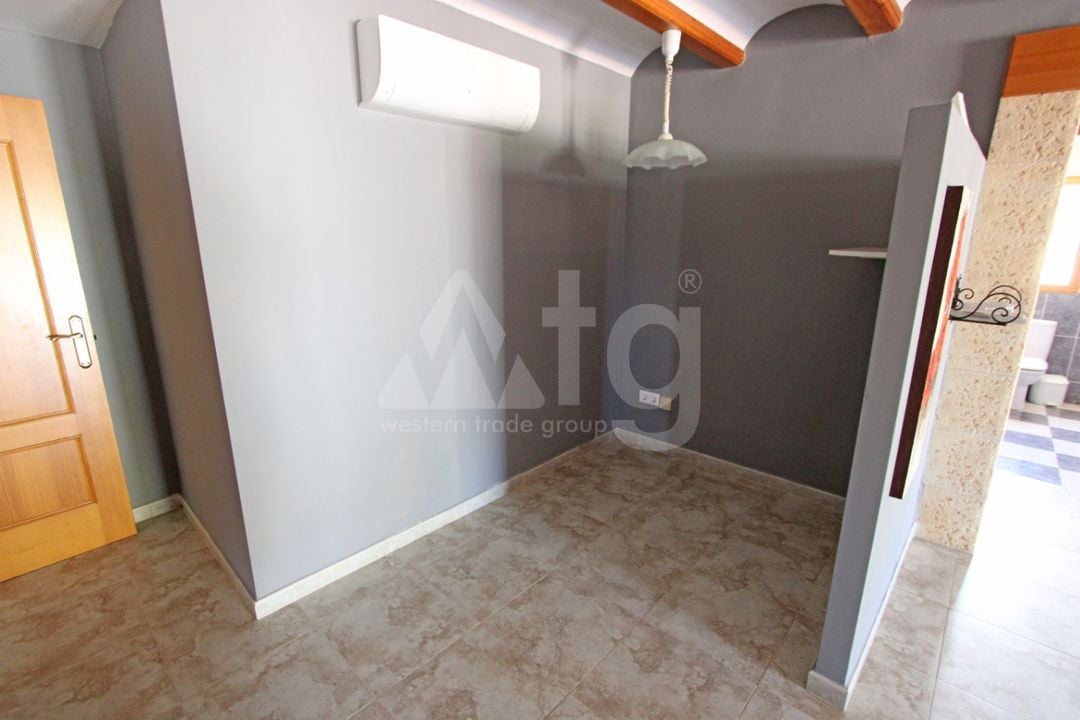 6 bedroom Villa in Orba - PGP84478 - Photo - 24