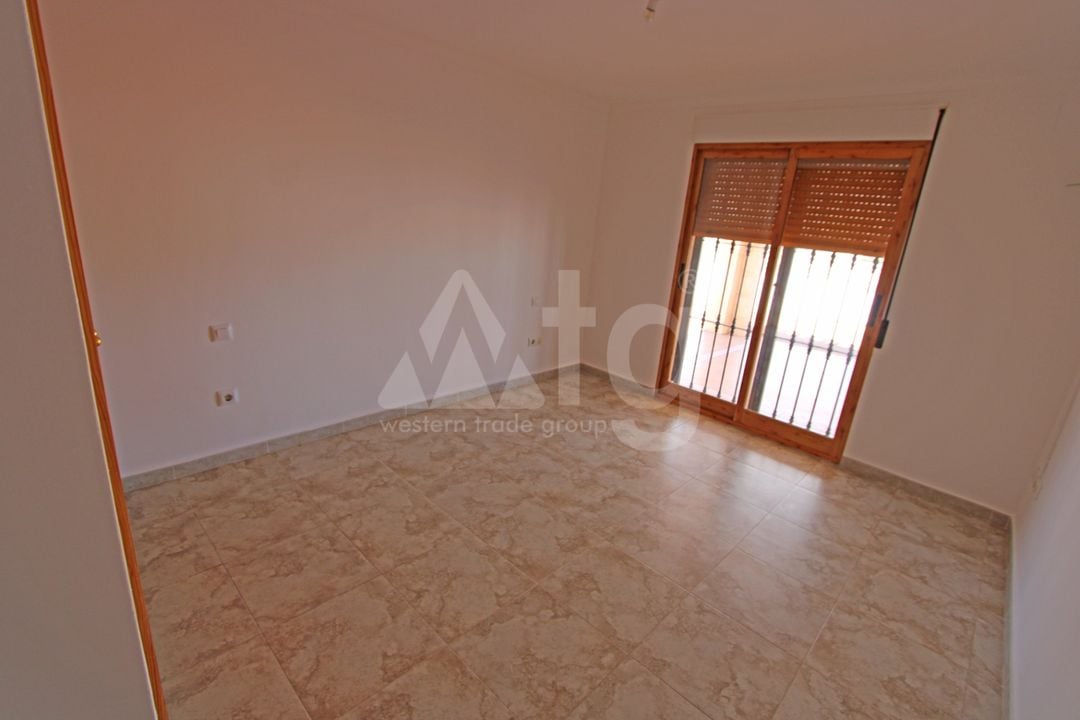 6 bedroom Villa in Orba - PGP84478 - Photo - 14