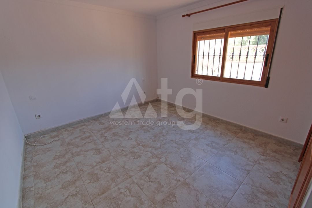 6 bedroom Villa in Orba - PGP84478 - Photo - 13