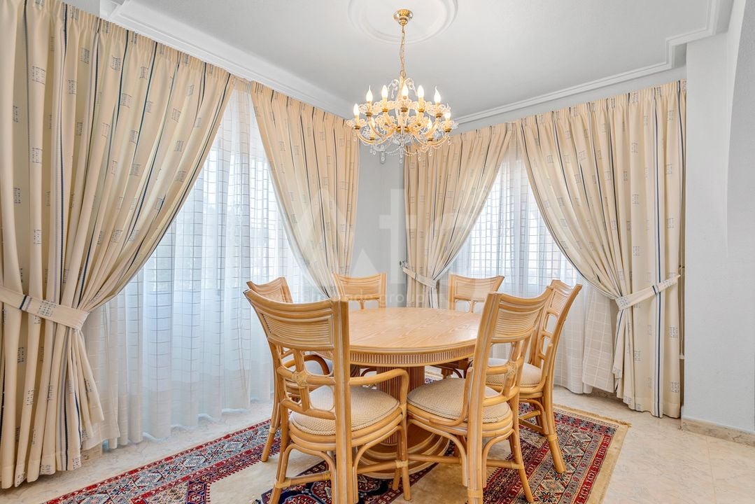 7 Schlafzimmer Villa in Ciudad Quesada - CBB132073 - Foto - 7