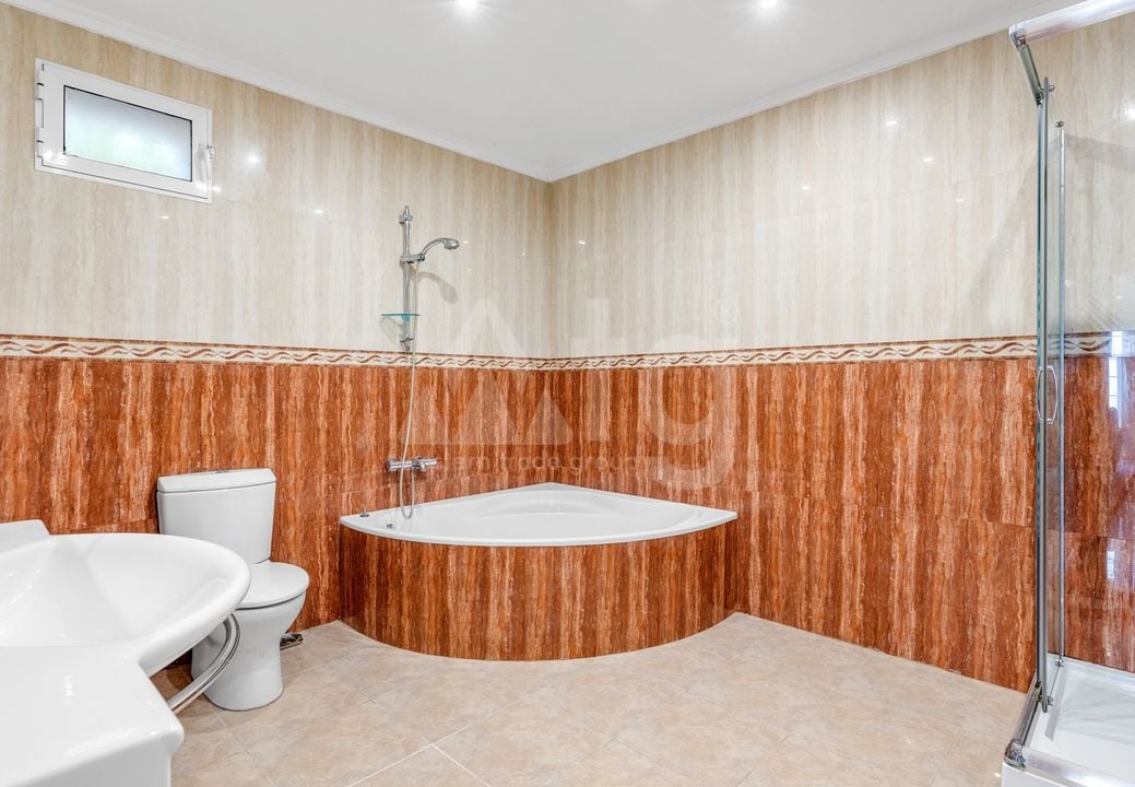 7 Schlafzimmer Villa in Ciudad Quesada - CBB132073 - Foto - 36