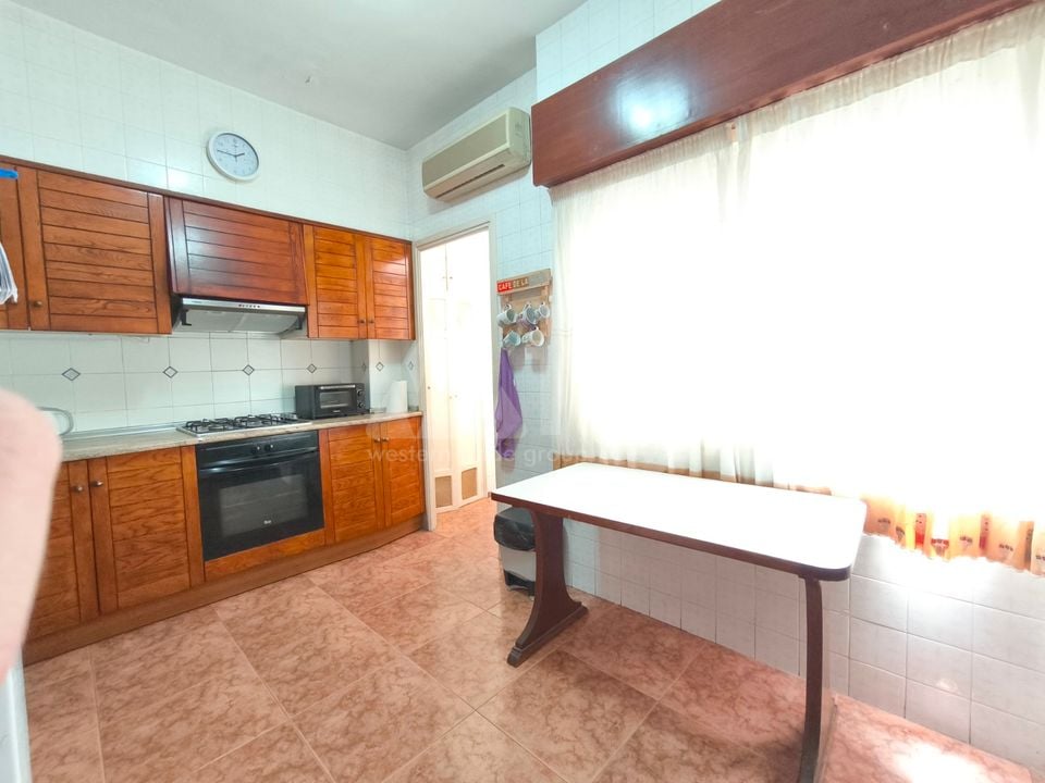 Appartement de 3 chambres à Torrevieja - ERV85300 - Photo - 4