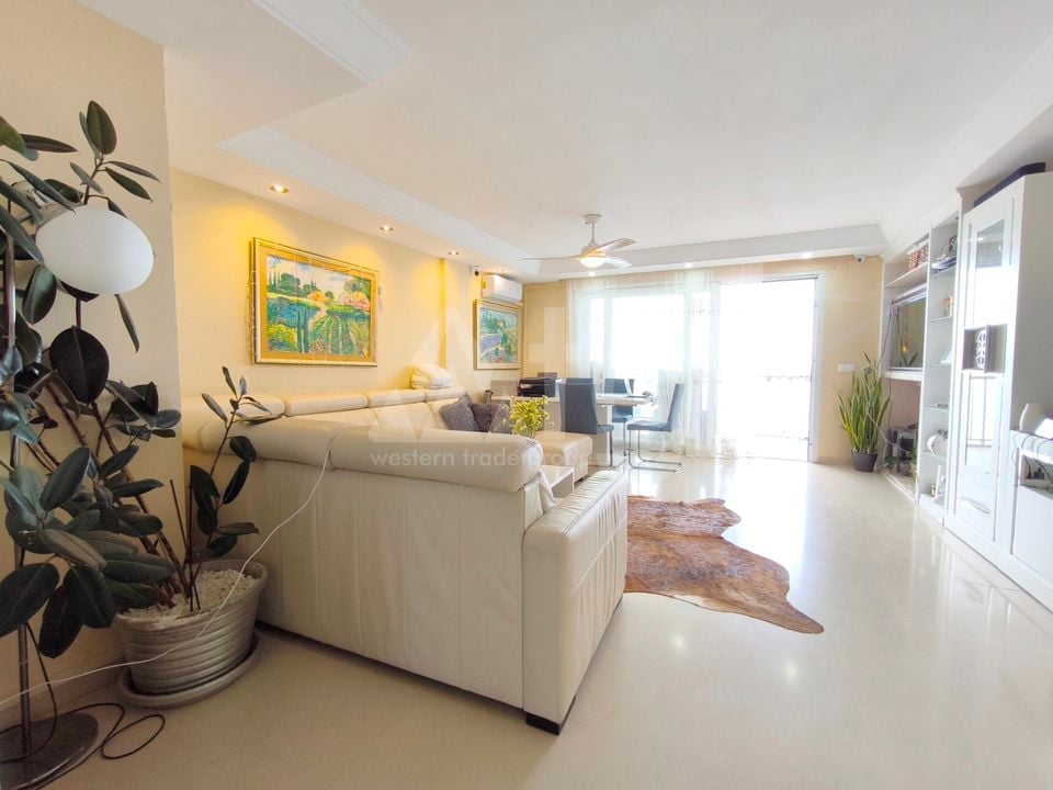 Appartement de 3 chambres à Torrevieja - ERV85304 - Photo - 2