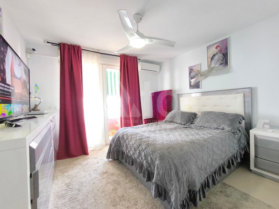 Appartement de 3 chambres à Torrevieja - ERV85304 - Photo - 7