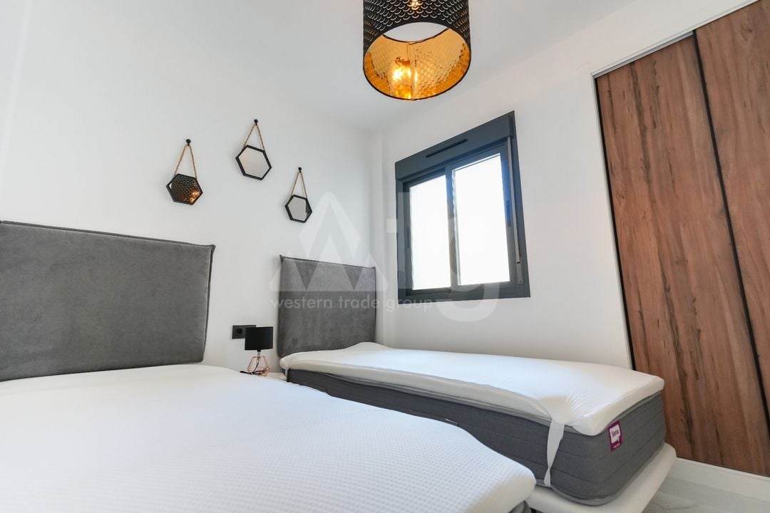 3 bedroom Apartment in Torrevieja - NHT85921 - Photo - 11